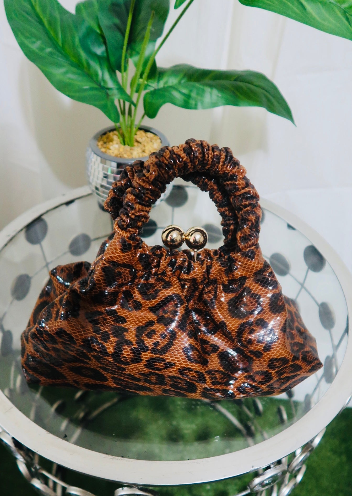 Beaded Gold Clasp Handbag with Strap
