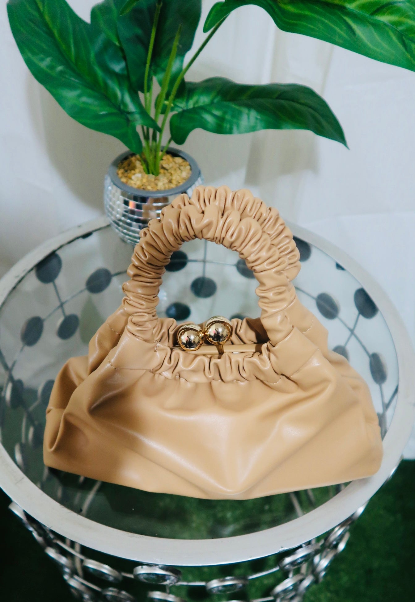 Beaded Gold Clasp Handbag with Strap